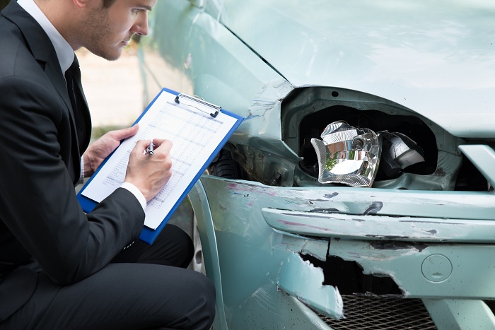 Personal Injury Claims Adjuster - Adjusting a Claim 2